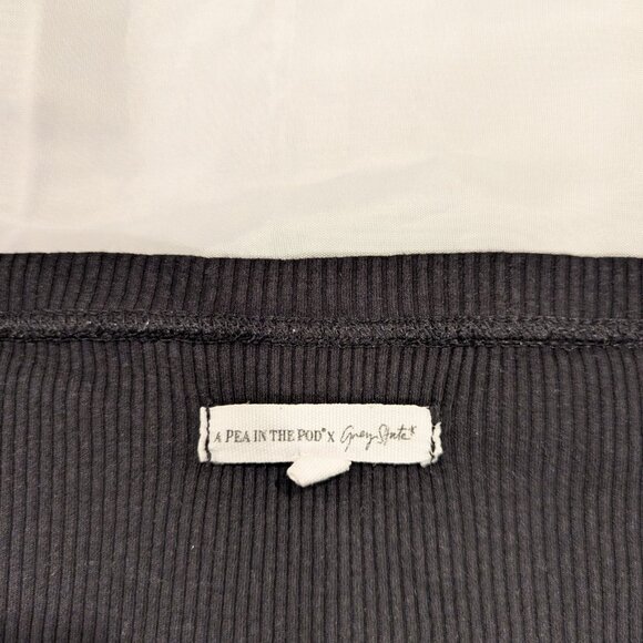 A Pea in The Pod x Grey State Maternity Henley Long Sleeve Shirt (Black) - Picture 6 of 13